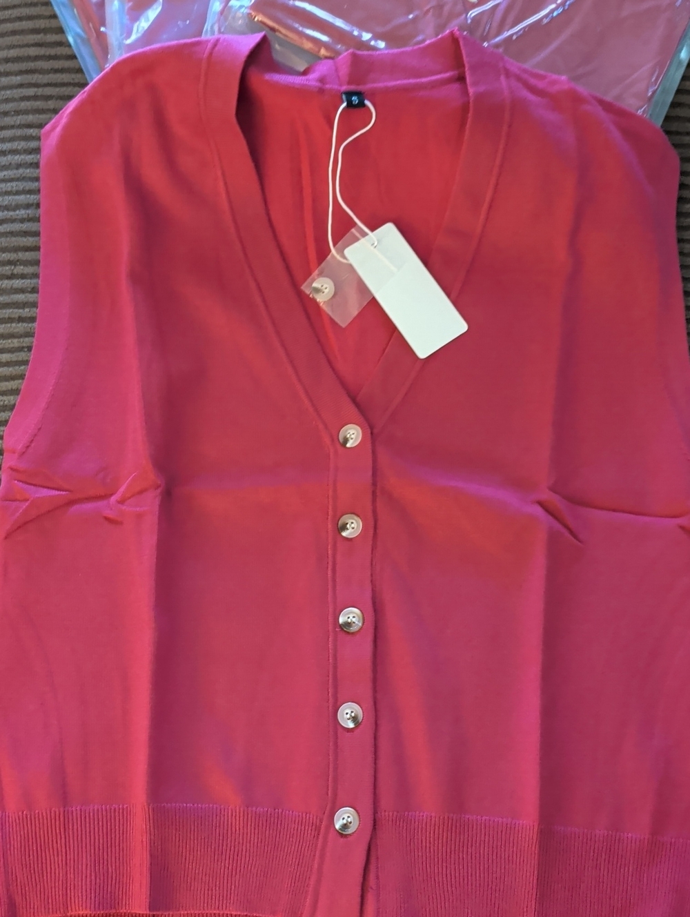 Women’s Sleeveless V-Neck Button Front Top - Dark Pink...NWT
